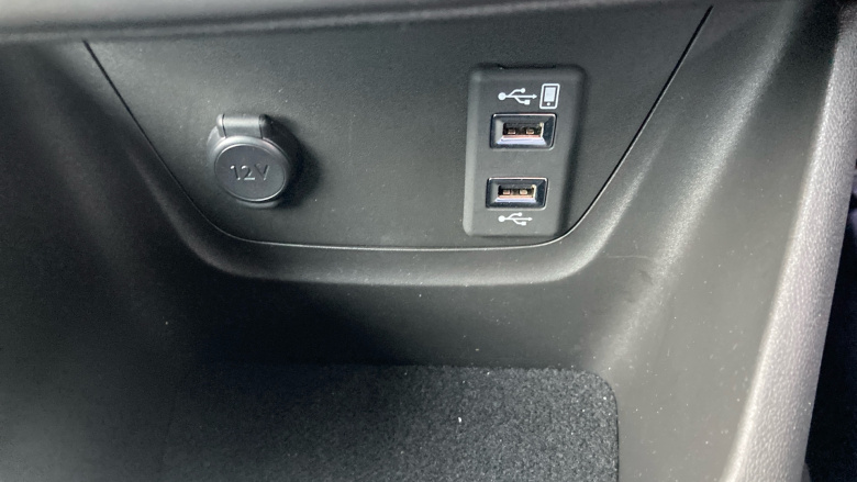 Vauxhall Crossland 1.5 Turbo D Ultimate 5dr Diesel Hatchback